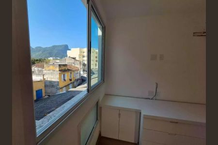 Apartamento à venda com 107m², 3 quartos e 2 vagas