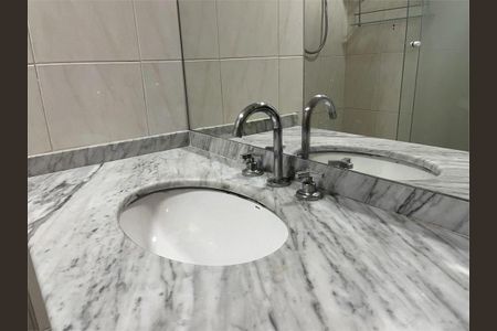 Apartamento à venda com 65m², 2 quartos e 2 vagas