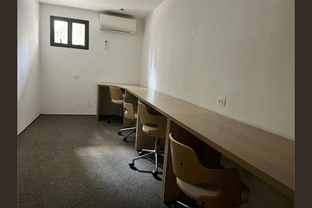 Apartamento à venda com 2 quartos, 65m² em Itaim Bibi, São Paulo