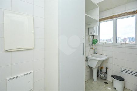 Apartamento à venda com 141m², 3 quartos e 2 vagas