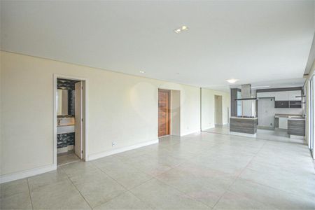 Apartamento à venda com 3 quartos, 141m² em Jardim Monte Kemel, São Paulo