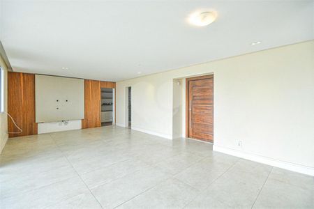 Apartamento à venda com 3 quartos, 141m² em Jardim Monte Kemel, São Paulo