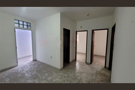 Apartamento à venda com 58m², 2 quartos e 1 vaga