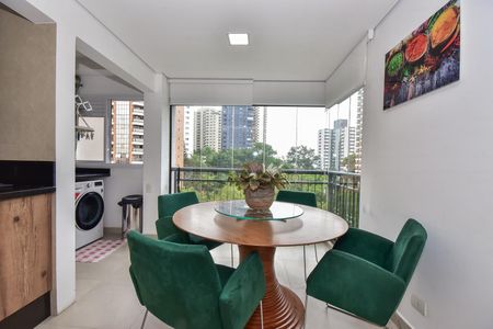 Sala de Jantar de apartamento à venda com 1 quarto, 58m² em Morumbi, São Paulo