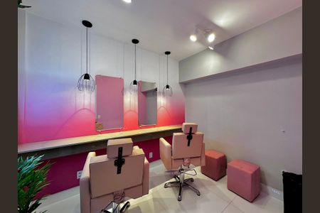 Apartamento à venda com 45m², 2 quartos e 1 vaga Apartamento à venda com 45m², 2 quartos e 1 vagaEspaço Mulher