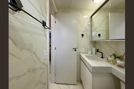 Apartamento à venda com 45m², 2 quartos e 1 vaga Apartamento à venda com 45m², 2 quartos e 1 vagaBanheiro