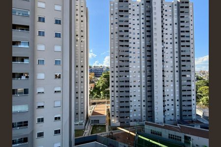 Apartamento à venda com 45m², 2 quartos e 1 vaga Apartamento à venda com 45m², 2 quartos e 1 vagaVista