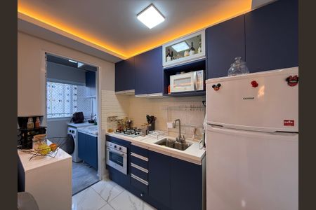 Cozinha de apartamento à venda com 2 quartos, 45m² em Jardim São Luís, São Paulo