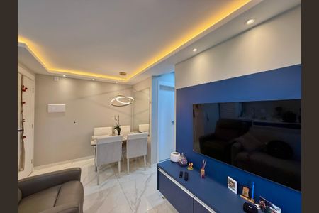 Apartamento à venda com 45m², 2 quartos e 1 vaga Apartamento à venda com 45m², 2 quartos e 1 vagaSala