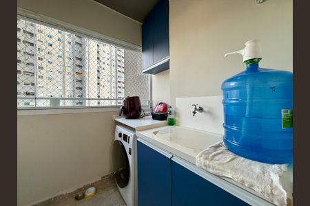 Apartamento à venda com 45m², 2 quartos e 1 vaga Apartamento à venda com 45m², 2 quartos e 1 vagaÁrea de Serviço