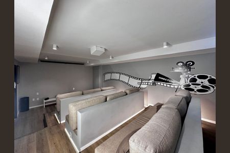 Apartamento à venda com 45m², 2 quartos e 1 vaga Apartamento à venda com 45m², 2 quartos e 1 vagaCinema