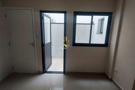 Apartamento à venda com 2 quartos, 48m² em Vila Gilda, Santo André