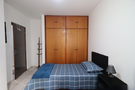 Apartamento para alugar com 66m², 2 quartos e 1 vagaQuarto