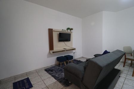 Apartamento para alugar com 66m², 2 quartos e 1 vagaSala