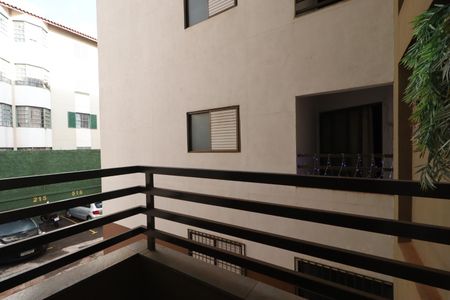 Apartamento para alugar com 66m², 2 quartos e 1 vagaSacada