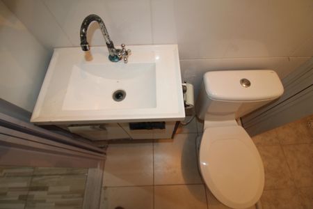 Casa à venda com 150m², 5 quartos e 1 vagaQuarto 2 - Banheiro