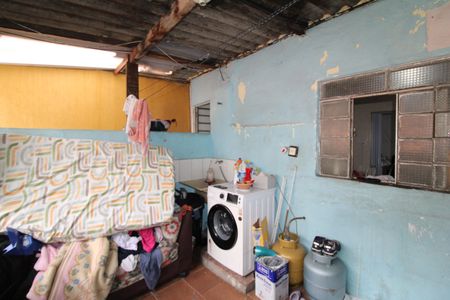 Casa à venda com 150m², 5 quartos e 1 vagaCasa 3 -Área de Serviço