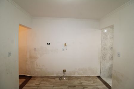 Casa à venda com 150m², 5 quartos e 1 vagaSala