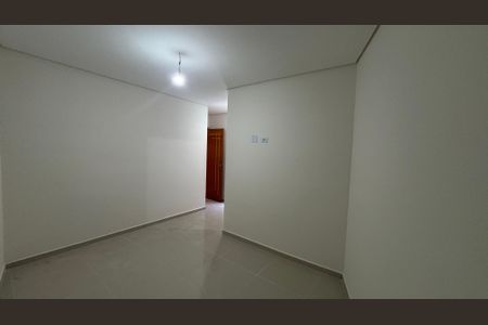 Suite de apartamento para alugar com 2 quartos, 52m² em Vila Mazzei, Santo André