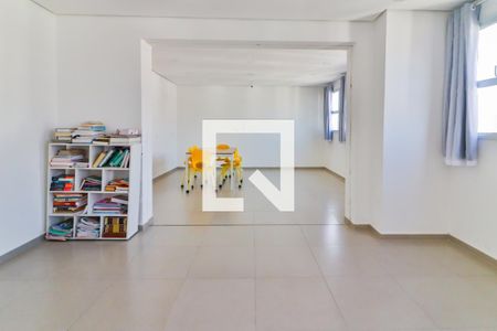 Apartamento para alugar com 55m², 2 quartos e sem vagaÁrea comum