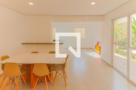 Apartamento para alugar com 55m², 2 quartos e sem vagaÁrea comum