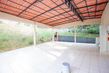 Apartamento para alugar com 43m², 2 quartos e 1 vagaÁrea comum - Salão de festas