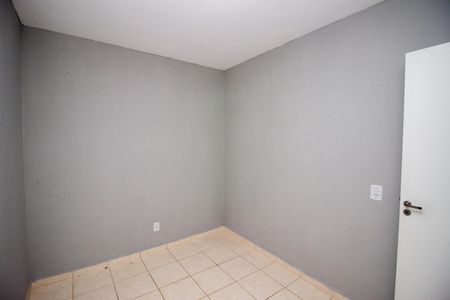 Quarto 1 de apartamento para alugar com 2 quartos, 43m² em Centro, Contagem