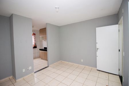 Sala de apartamento para alugar com 2 quartos, 43m² em Centro, Contagem