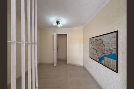 Casa à venda com 220m², 4 quartos e 2 vagasQuarto 2