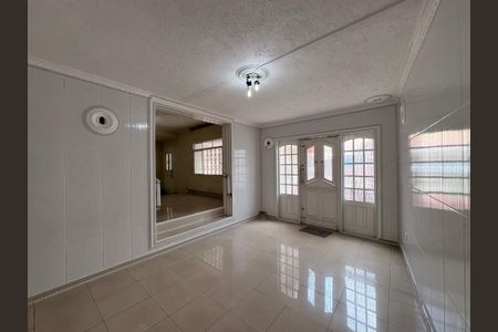 Casa à venda com 220m², 4 quartos e 2 vagasSala de jantar 