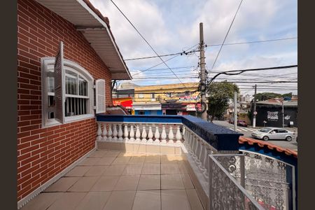 Casa à venda com 220m², 4 quartos e 2 vagasVaranda quarto 3