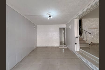 Casa à venda com 220m², 4 quartos e 2 vagasSala de jantar 