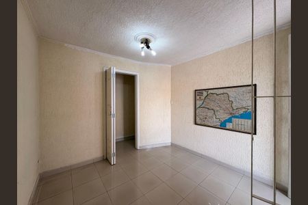 Casa à venda com 220m², 4 quartos e 2 vagasQuarto 2