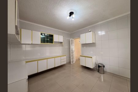 Casa à venda com 220m², 4 quartos e 2 vagasCozinha