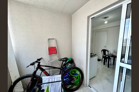 Apartamento à venda com 45m², 2 quartos e 1 vaga Apartamento à venda com 45m², 2 quartos e 1 vagaÁrea de Serviço