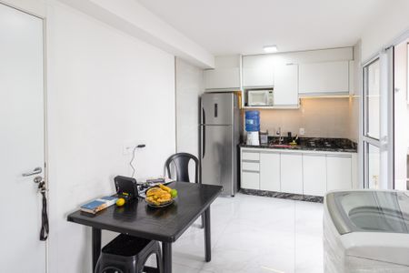 Apartamento à venda com 44m², 2 quartos e 1 vagaSala e Cozinha