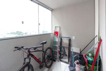 Apartamento à venda com 44m², 2 quartos e 1 vagaVaranda e area de serviço