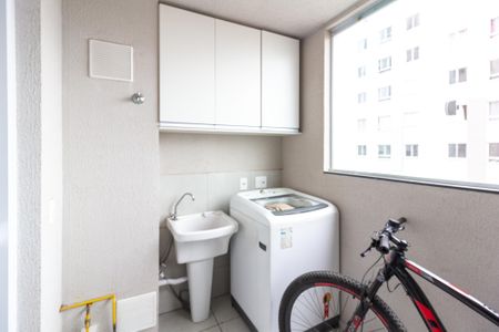 Apartamento à venda com 44m², 2 quartos e 1 vagaVaranda e area de serviço