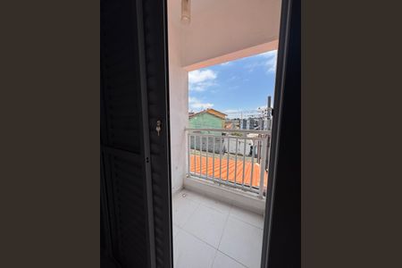 Casa à venda com 155m², 2 quartos e 2 vagas Casa à venda com 155m², 2 quartos e 2 vagasQuarto 1