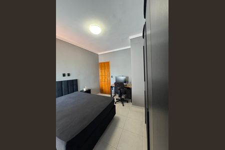Casa à venda com 155m², 2 quartos e 2 vagas Casa à venda com 155m², 2 quartos e 2 vagasQuarto 1