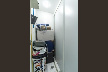 Apartamento à venda com 104m², 3 quartos e 2 vagasBanheiro de serviço