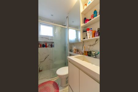 Apartamento à venda com 104m², 3 quartos e 2 vagasBanheiro da Suíte 2