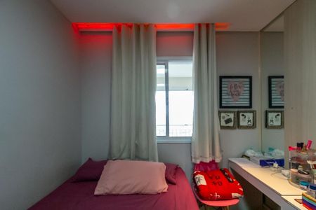 Apartamento à venda com 104m², 3 quartos e 2 vagasQuarto