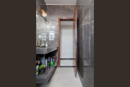 Apartamento à venda com 160m², 4 quartos e 2 vagasBanheiro Social