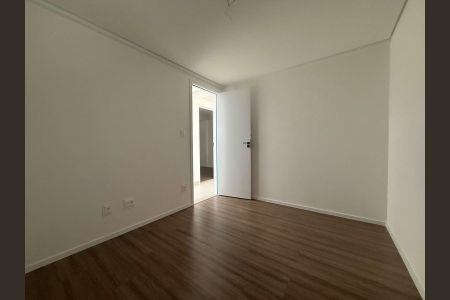 Apartamento à venda com 165m², 4 quartos e 3 vagas