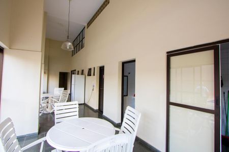 Apartamento à venda com 91m², 2 quartos e 1 vagaÁrea comum - Churrasqueira