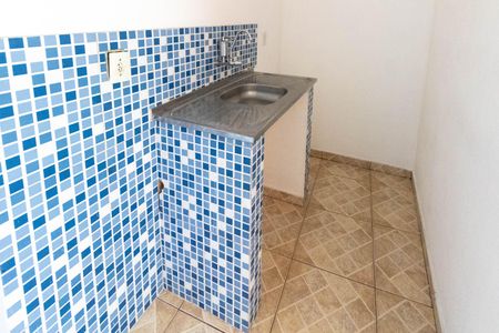 Cozinha de kitnet/studio para alugar com 1 quarto, 30m² em Guaratiba, Rio de Janeiro