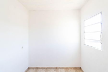 Sala/Quarto de kitnet/studio para alugar com 1 quarto, 30m² em Guaratiba, Rio de Janeiro