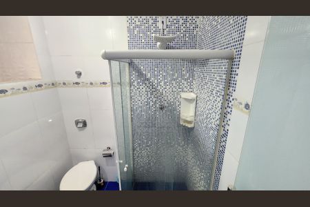 Apartamento para alugar com 75m², 2 quartos e sem vagaBanheiro