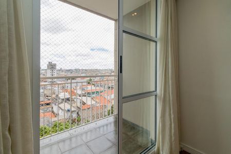 Varanda da Sala de apartamento para alugar com 2 quartos, 52m² em Vila Antonieta, São Paulo